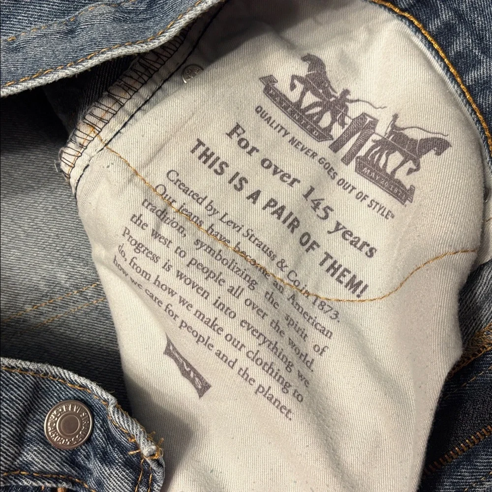 Vintage Levi 505s - Picture 3 of 6